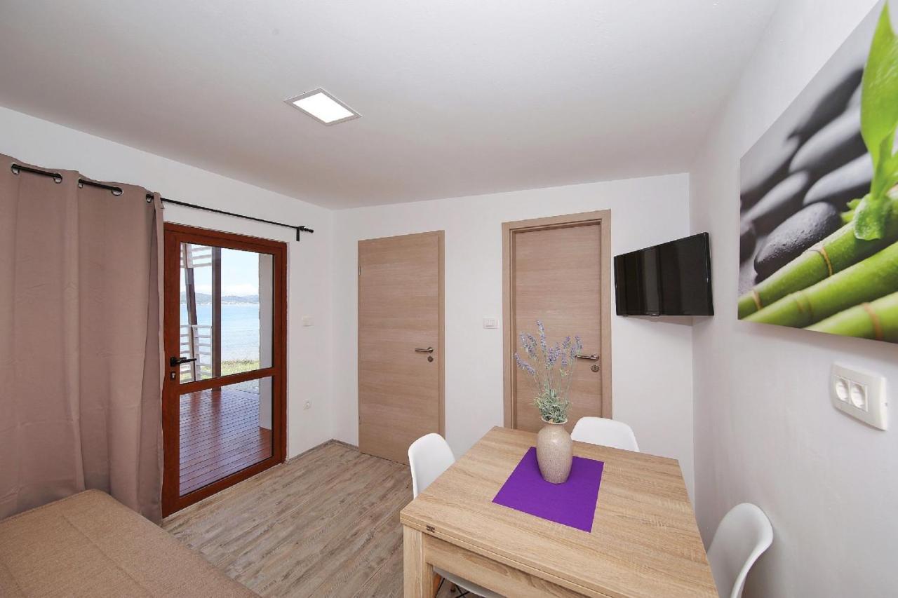 Mobile Home Plumeria 1 Biograd Na Moru Exterior photo