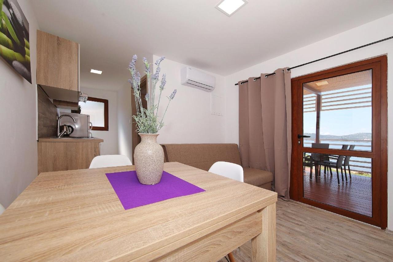 Mobile Home Plumeria 1 Biograd Na Moru Exterior photo