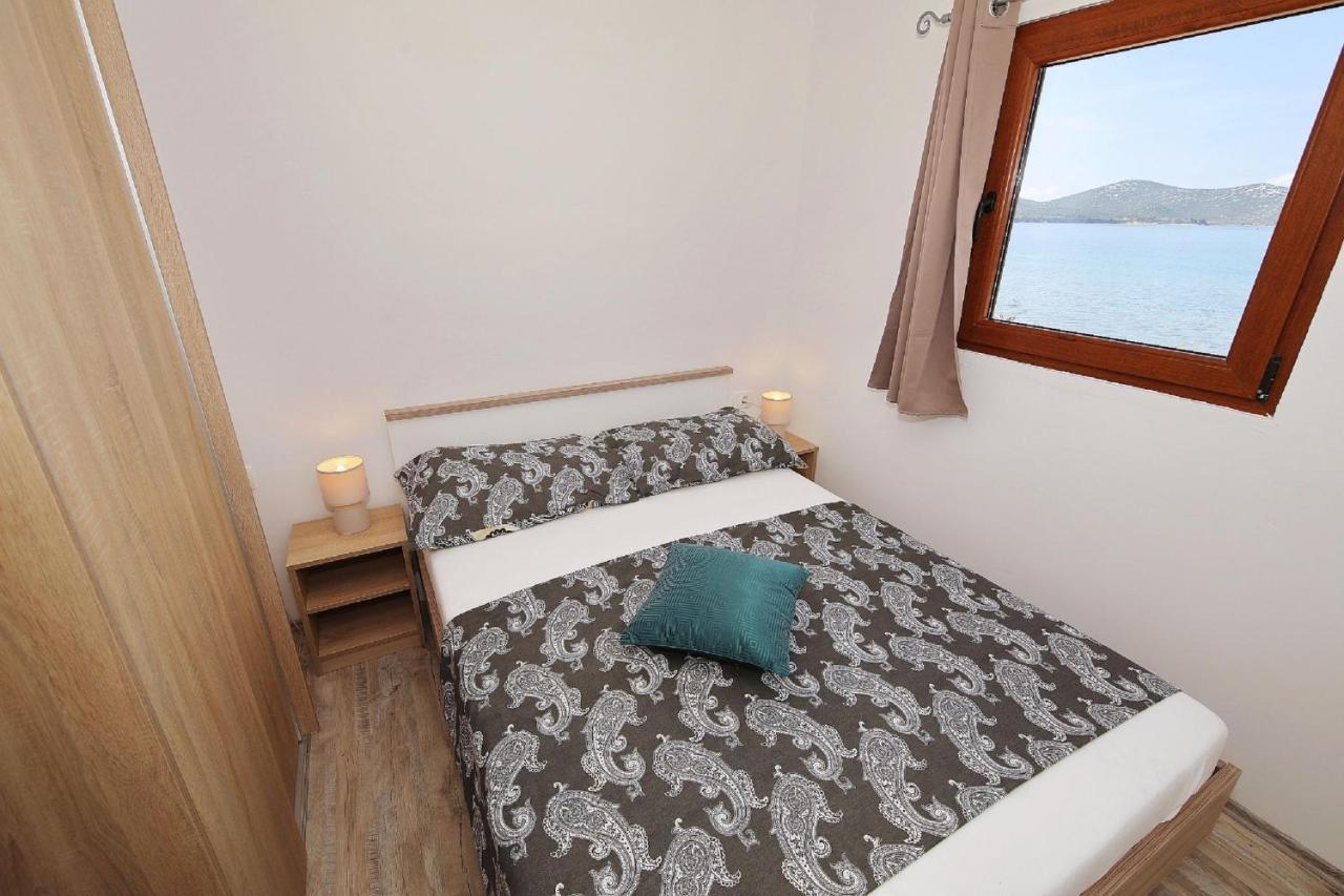Mobile Home Plumeria 1 Biograd Na Moru Exterior photo