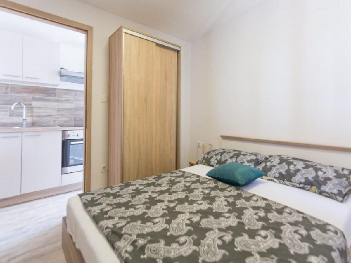 Mobile Home Plumeria 1 Biograd Na Moru Exterior photo